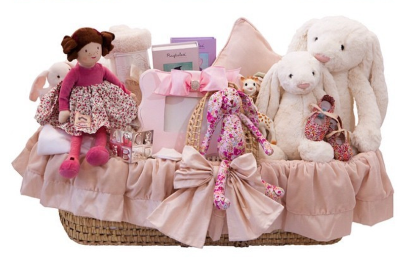 Example of a $5000 gift basket from Petit Trésor.